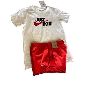 Girls Shorts‎ & T-Shirt 2pc Set Nike Dri-fit  M  NWT